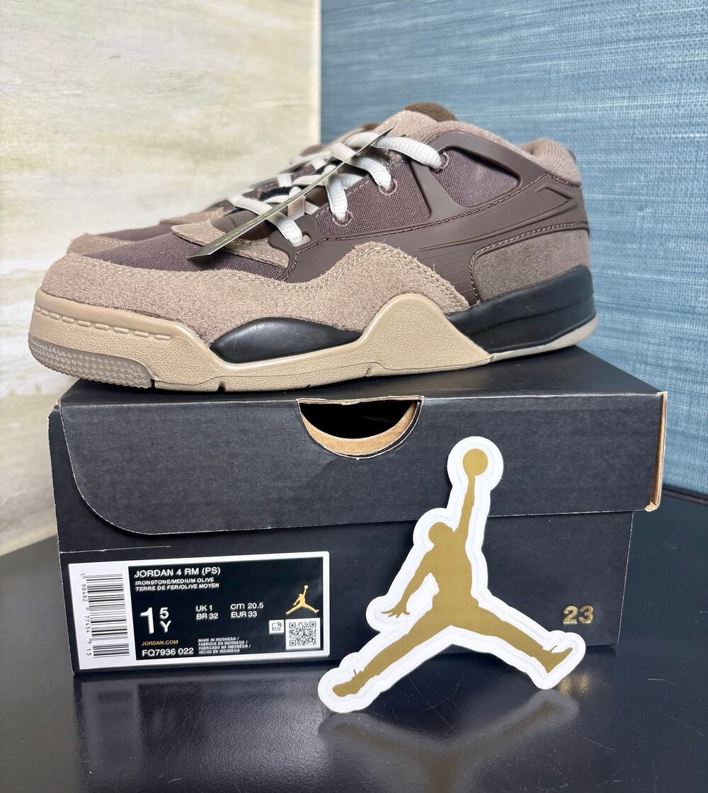 New In Box - Nike Jordan 4 RM (GS) Sneakers - Size 1.5Y